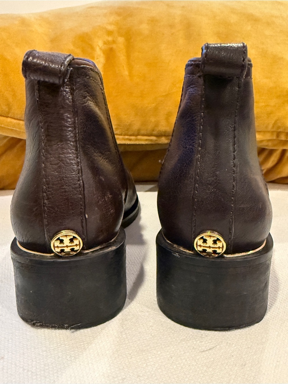 Tory Burch Chelsea boots